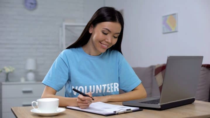volunteer application image